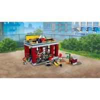 Конструктор LEGO City Nitro Wheels Тюнинг-мастерская 60258