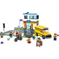 LEGO City 60329 День в школе