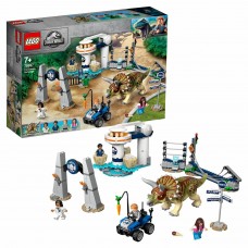 Конструктор LEGO Jurassic World Нападение трицератопса 75937